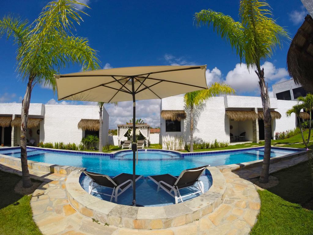 Oasis Tajaja Inn